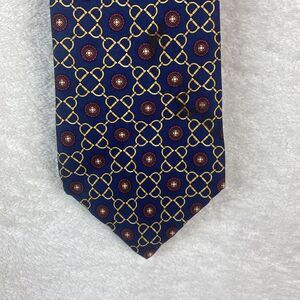 Tommy Hilfiger Men's Tie 100% Italian Silk Made In US Red Navy Gold Pattern‎